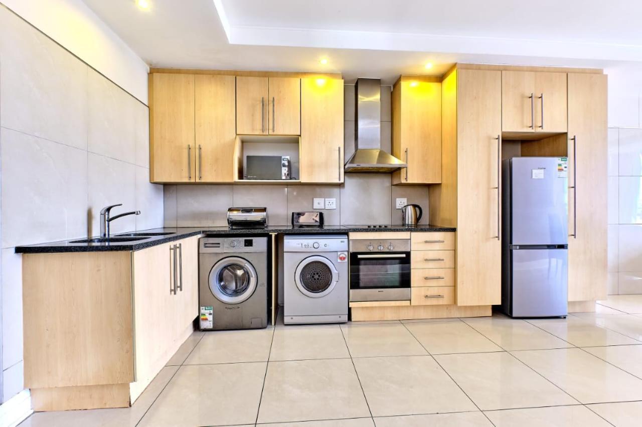 Sandton Serviced Apartments@Hydro โจฮันเนสเบิร์ก ห้อง รูปภาพ