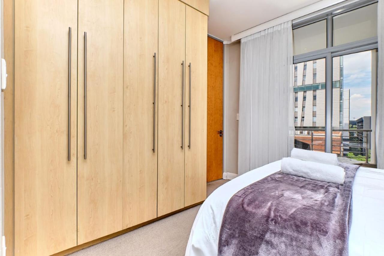 Sandton Serviced Apartments@Hydro โจฮันเนสเบิร์ก ห้อง รูปภาพ